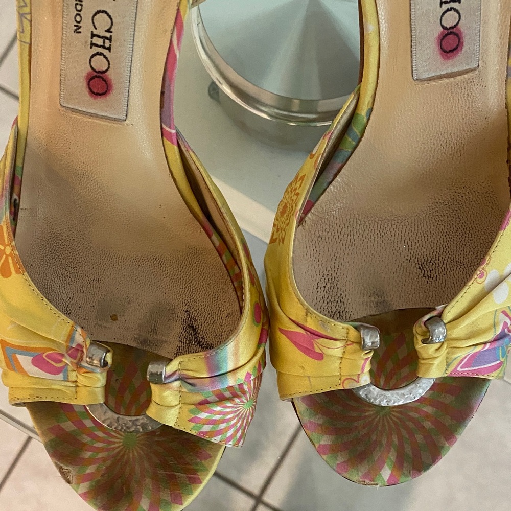 Jimmy Choo Vibrant Yellow Heels - Picture 6 of 6
